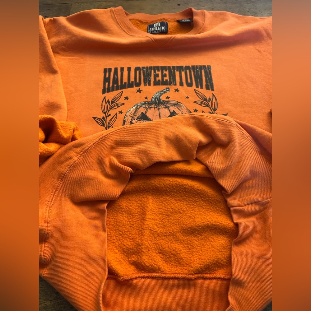 GAP Retro Vintage Orange Repurposed Halloweentown Sweatshirt Oversized - Picture 10 of 12